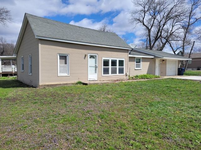 25278 140th St, Orleans, IA 51360