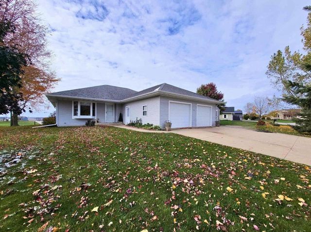 706 Pine PLACE, Westby, WI 54667