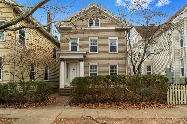 12 Edwards St, New Haven, CT 06511