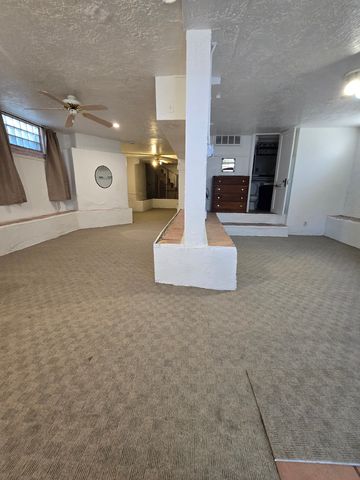 220 Yale Blvd SE #B, Albuquerque, NM 87106