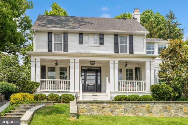 4613 Hunt Ave, Chevy Chase, MD 20815