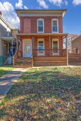 2114 Forest Ave, Saint Louis, MO 63139