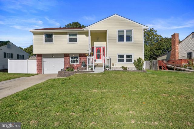 711 Miller Dr, Dover, DE 19901
