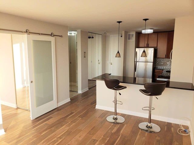 5445 N  Sheridan Rd #3409, Chicago, IL 60640