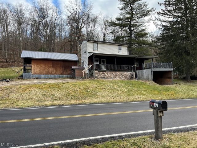 3767 County Road 75, Bergholz, OH 43908