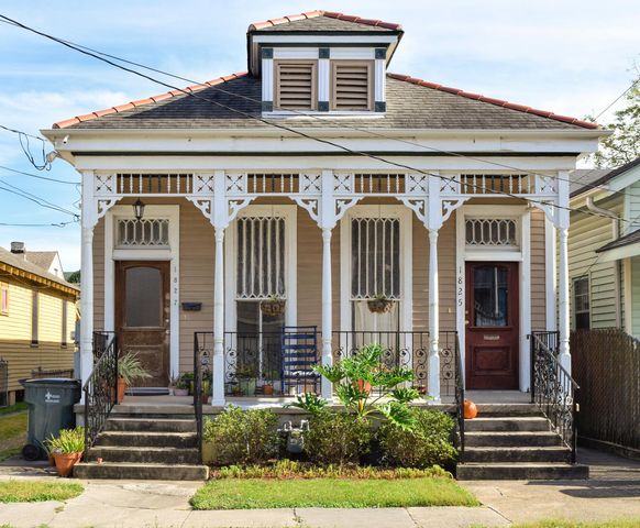 1827 Adams St, New Orleans, LA 70118
