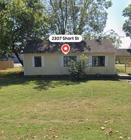 2307 Short St, Greenville, MS 38703