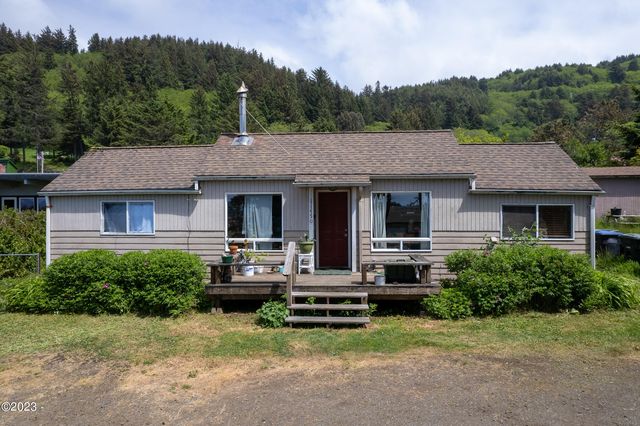 1450 US Highway 101, Yachats, OR 97498