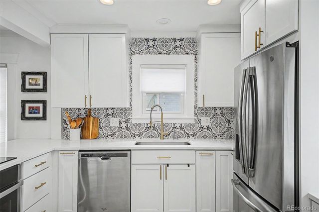 2051 S Sherman Street, Denver, CO 80210