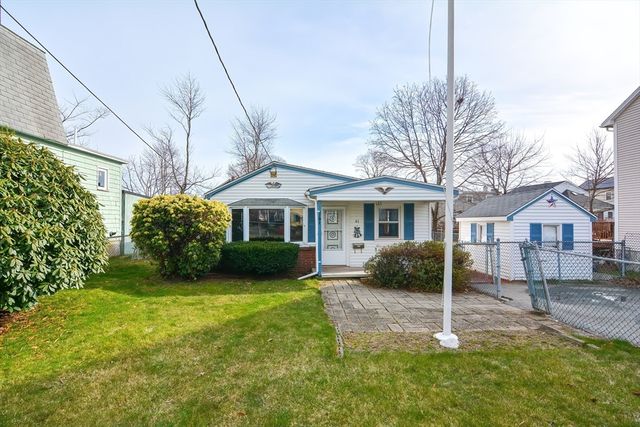 41 Turner St, Quincy, MA 02169