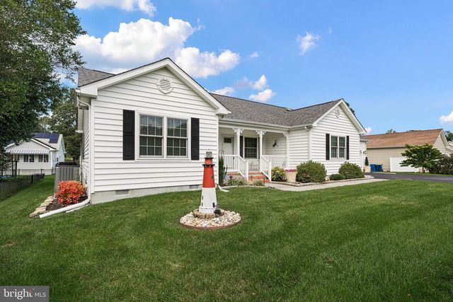 31033 Meadow Dr, Lewes, DE 19958
