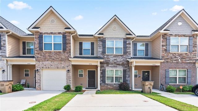5254 Carrie Dr, Morrow, GA 30260