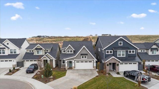 3575 E  Berghan Ct, Meridian, ID 83642