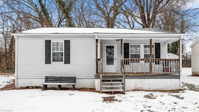 230 Windley St, High Point, NC 27260