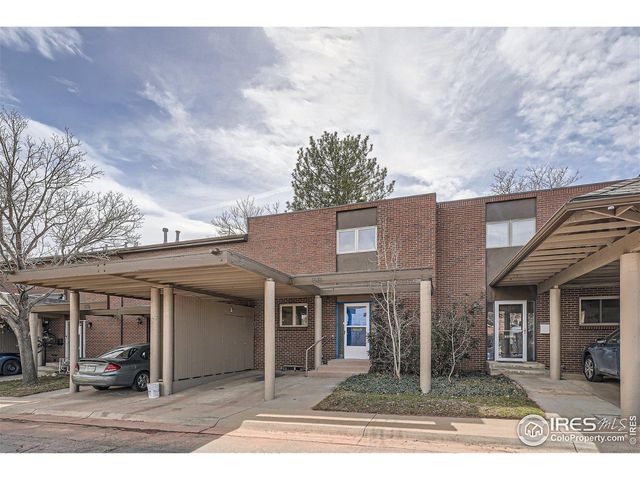 1518 Chambers Dr, Boulder, CO 80305