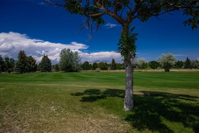 719 & 725 Olive Glenn Dr #30 & 31, Cody, WY 82414