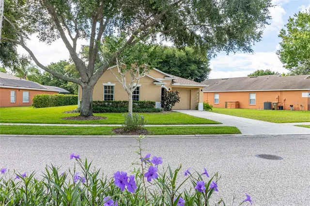 17506 WOODCREST WAY, Clermont, FL 34714