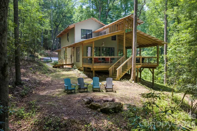 378 Dobson View Dr, Nebo, NC 28761