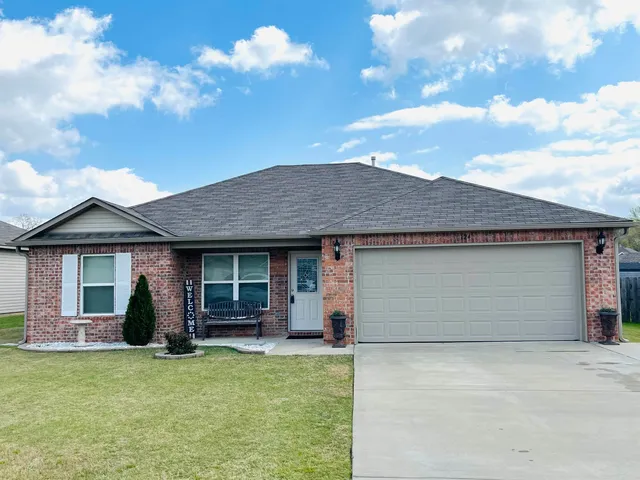 124 Harvest Dr, Beebe, AR 72012