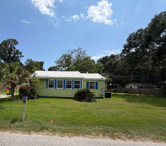 1639 Anita Ct, Biloxi, MS 39531
