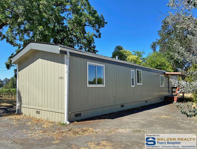 7292 East Rd, Redwood Valley, CA 95470