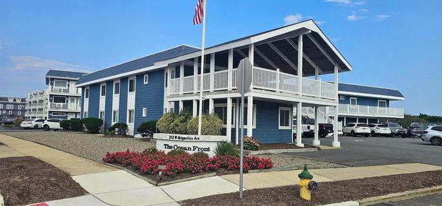212 Brigantine Ave #205, Brigantine, NJ 08203