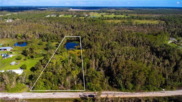 12721 Shawnee Rd, Fort Myers, FL 33913
