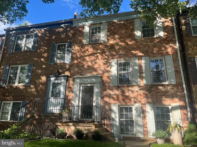4807 Backlick Rd, Annandale, VA 22003