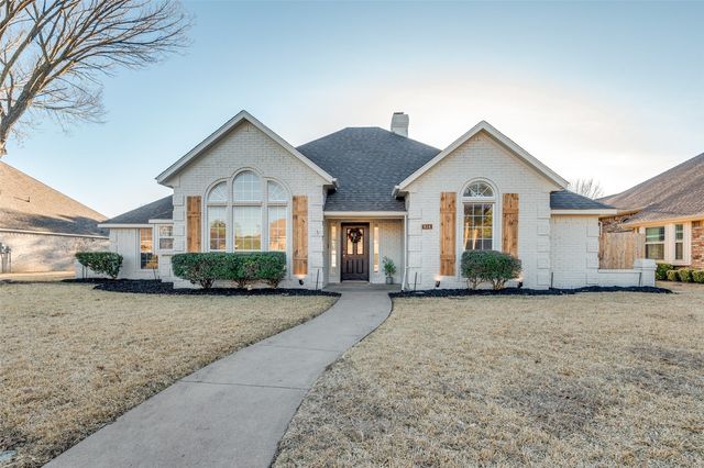 934 Fairway Dr, Duncanville, TX 75137