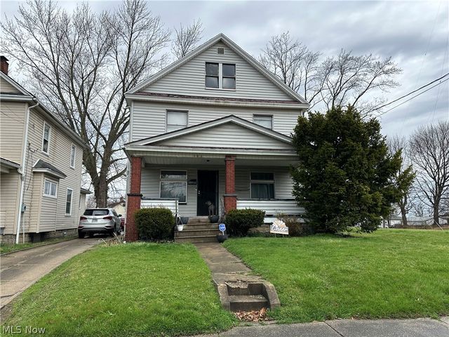 582 Cameron Ave, Youngstown, OH 44502