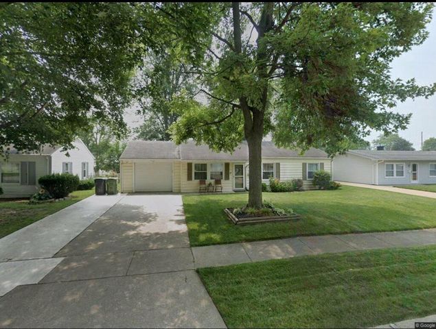 636 Greenfield Dr, Maumee, OH 43537
