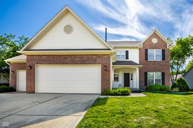10887 Parrot Ct, Fishers, IN 46037