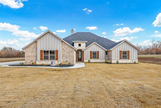 2020 Carrie Ct, Peaster, TX 76088