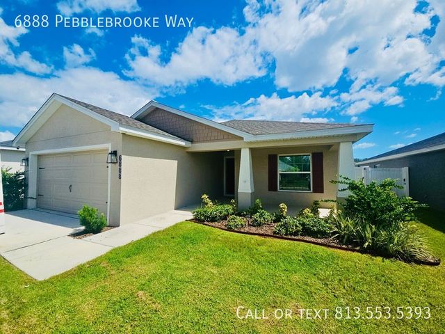 6888 Pebblebrooke Way, Zephyrhills, FL 33541
