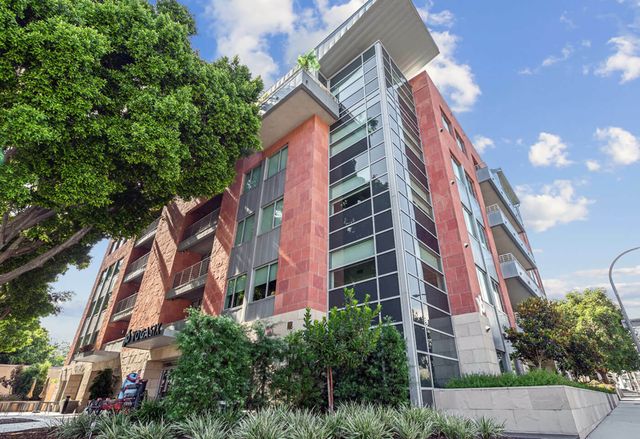 277 W  Green St #306, Pasadena, CA 91105