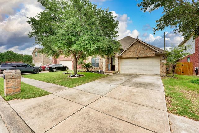 8311 Calico Canyon Dr, Tomball, TX 77375
