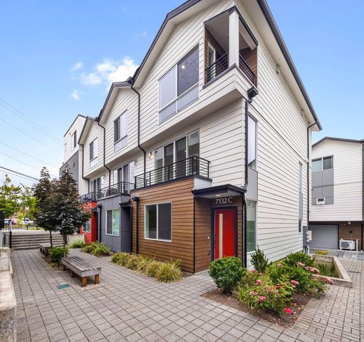 7132 Beacon Ave S #C, Seattle, WA 98108