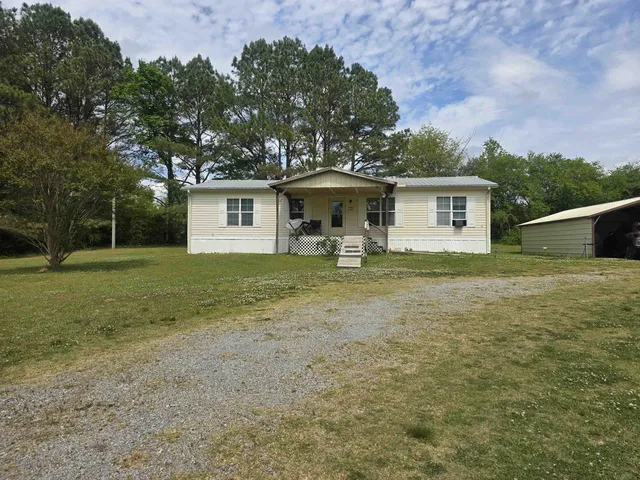 2031 County Road 1121, Vinemont, AL 35179