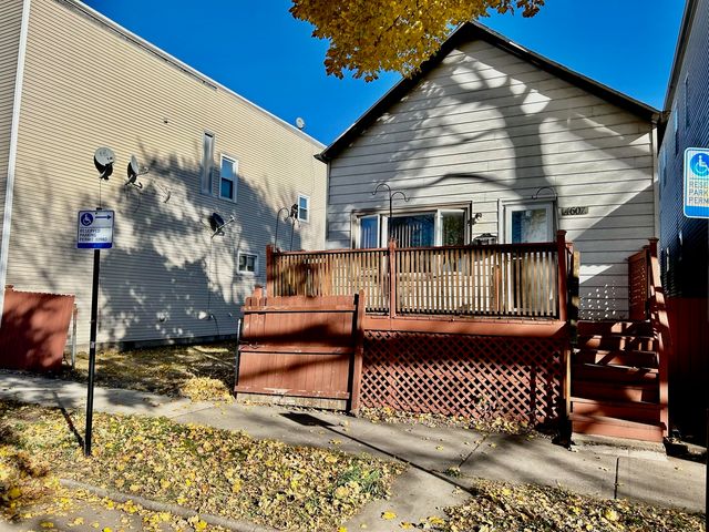 4607 S  Wallace St, Chicago, IL 60609