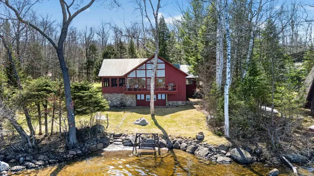 135 Pearson Lane, Lake Pleasant, NY 12108