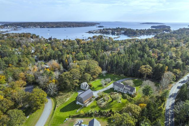 378 Lakeside Drive, Boothbay Harbor, ME 04538