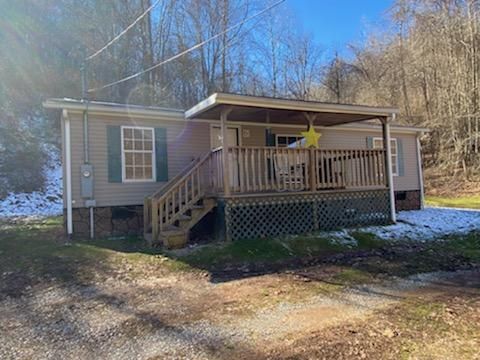 1296 Arnolds Creek Rd, West Union, WV 26456