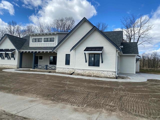 1204 Cascata Trl, Huntertown, IN 46748