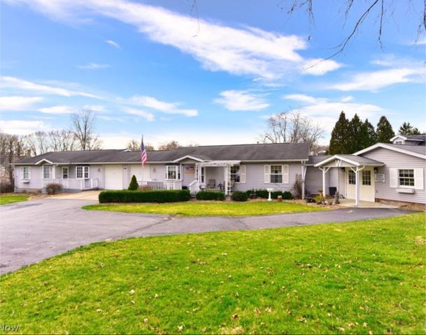 39058 State Route 517 #B, Lisbon, OH 44432