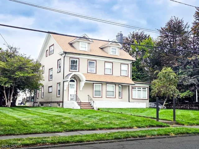 925 Hillside Ave, Plainfield, NJ 07060