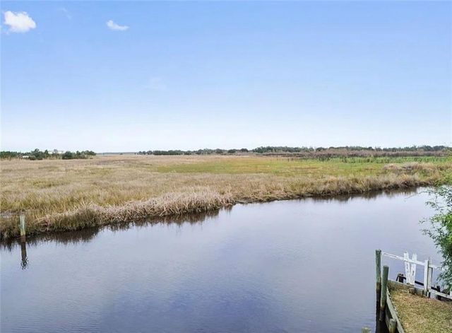 4110 Old Lazy River Rd, Bay Saint Louis, MS 39520