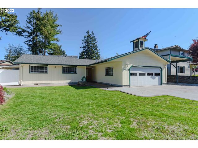 3772 Edgewood Dr, North Bend, OR 97459