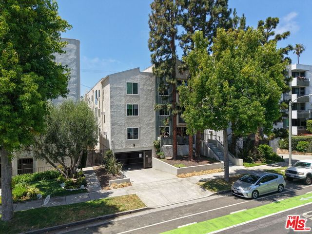 311 Montana Ave #302, Santa Monica, CA 90403
