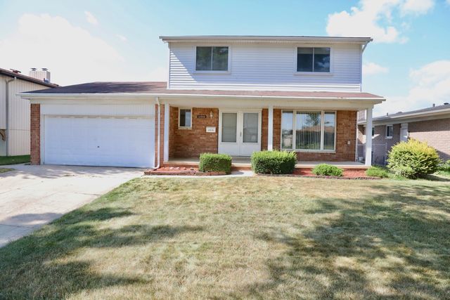 12909 Canterbury Dr, Sterling Heights, MI 48312