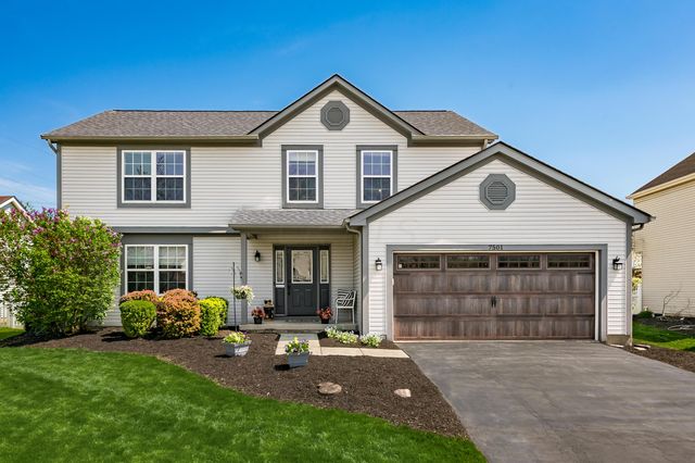 7501 Crossing Pl, Lewis Center, OH 43035